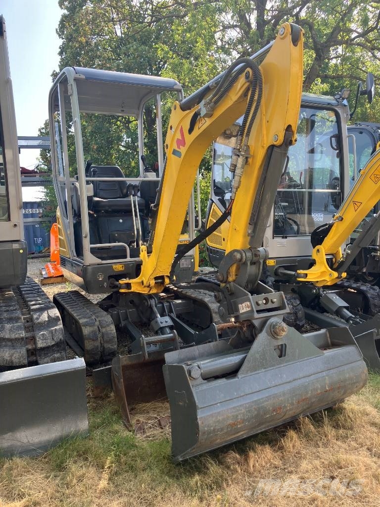 Wacker Neuson ET16 حفارات زحافة
