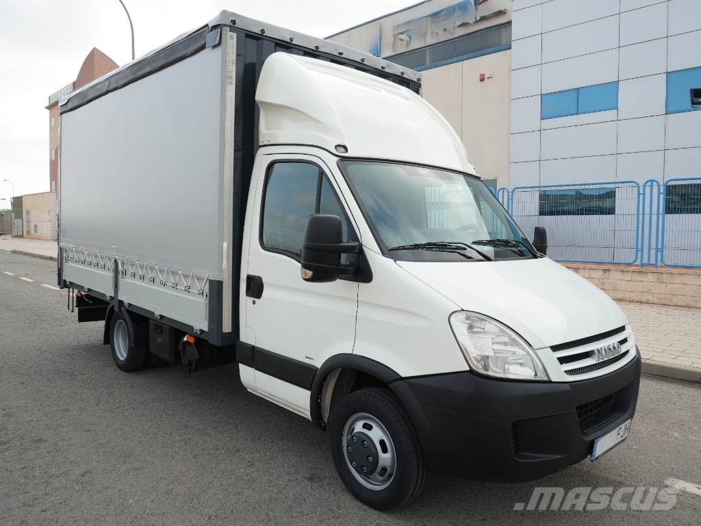 Iveco DAILY 35C15 *** RESERVADO *** Curtain sider trucks