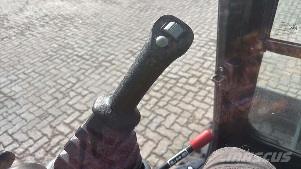 Yanmar ViO50-6B Mini pelle < 7t