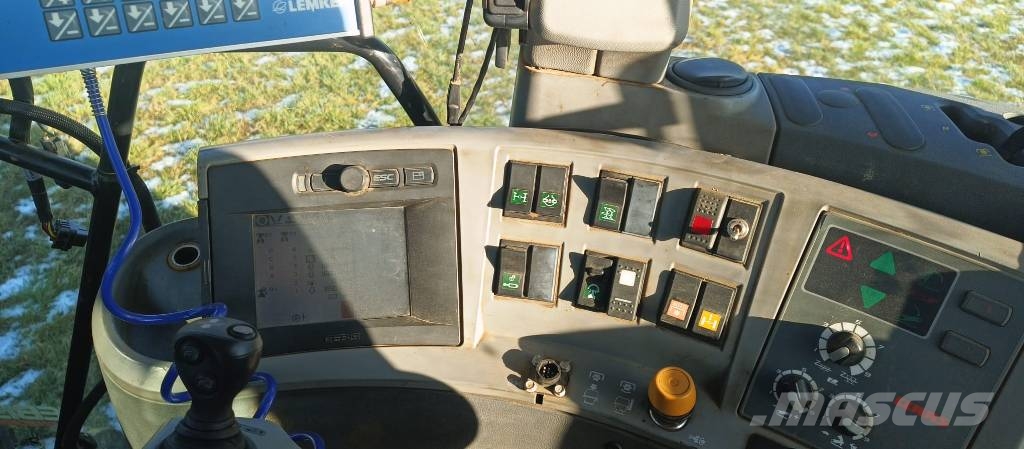 CLAAS Axion 820 Cmatic Trattori