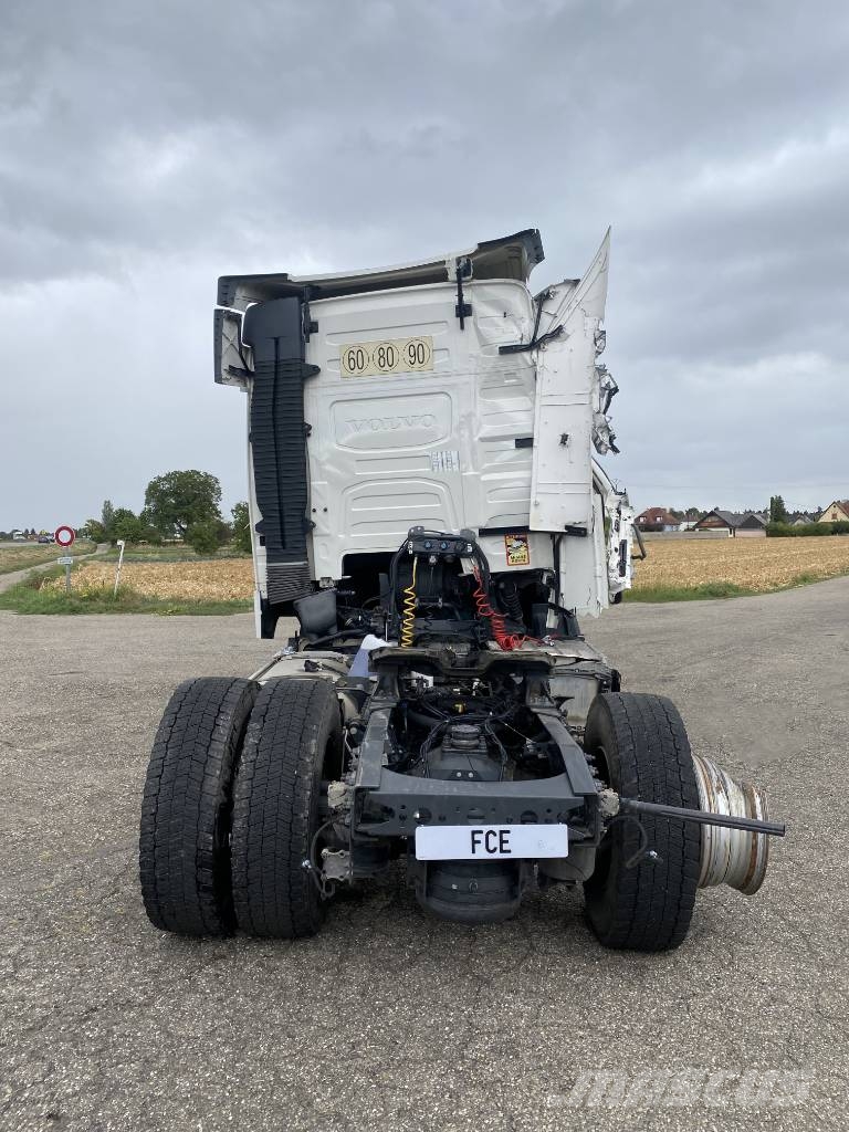 Volvo FH 500 Carte Grise Française endommagé وحدات الجر