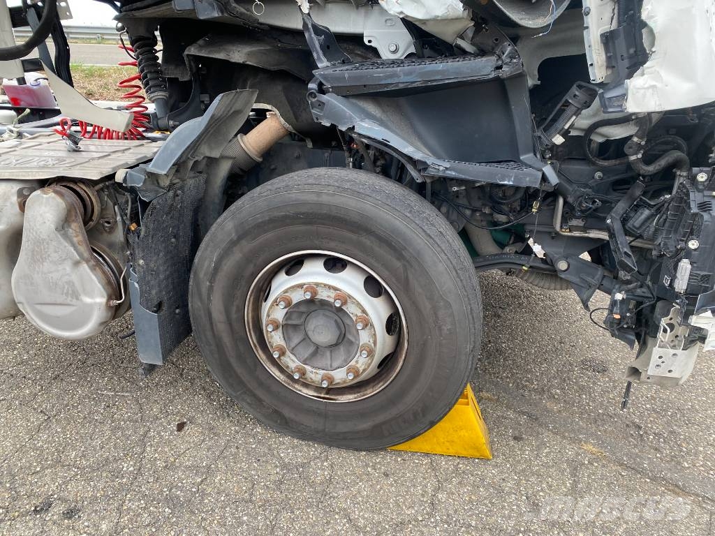 Volvo FH 500 Carte Grise Française endommagé وحدات الجر