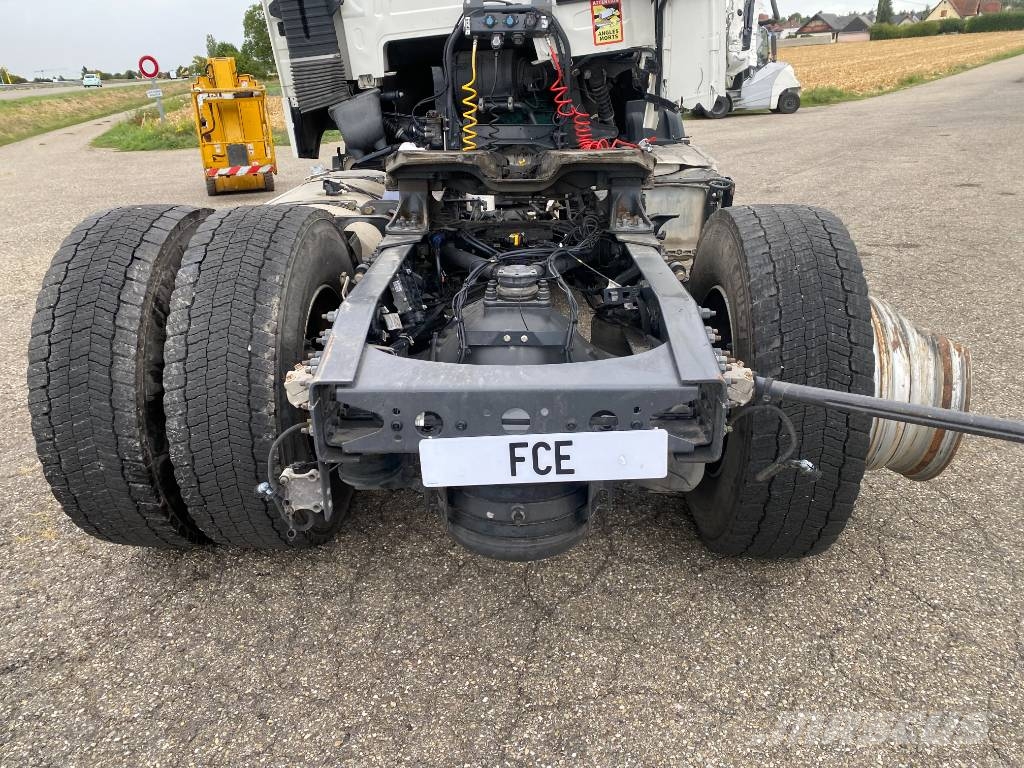 Volvo FH 500 Carte Grise Française endommagé وحدات الجر