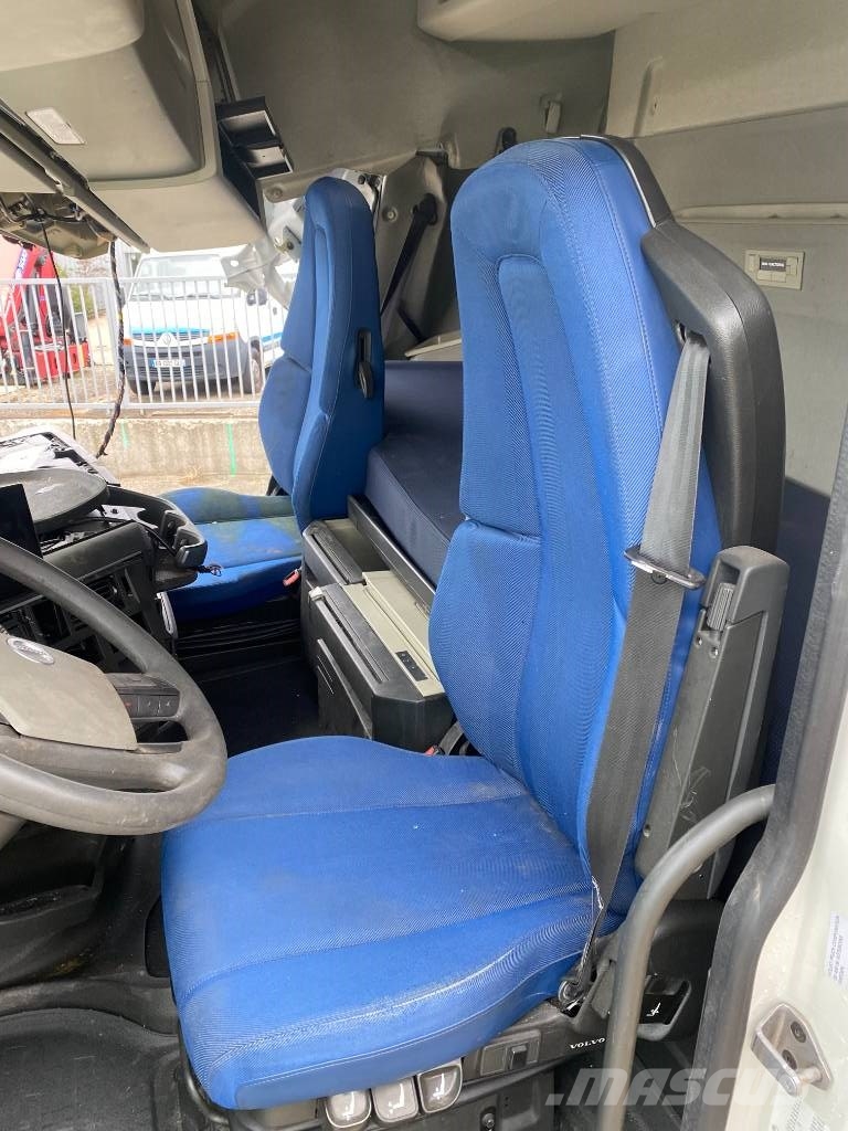 Volvo FH 500 Carte Grise Française endommagé وحدات الجر