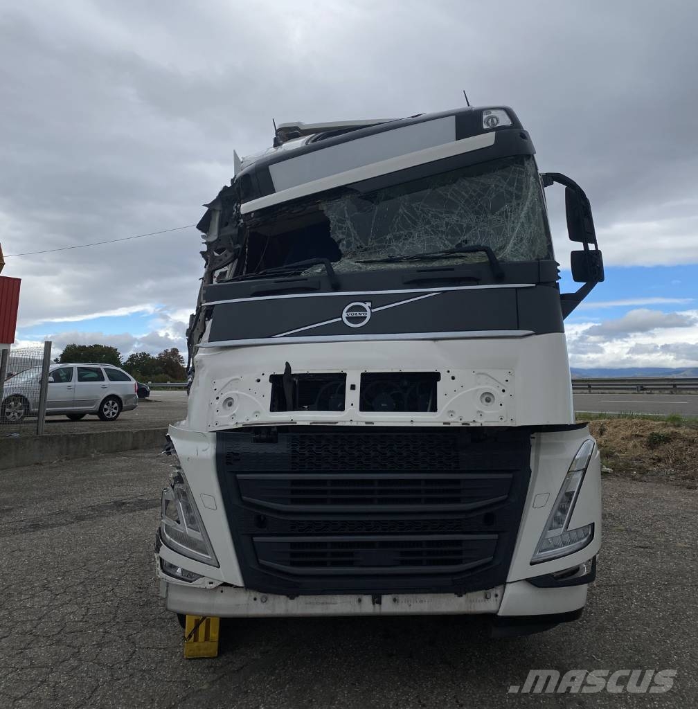 Volvo FH 500 Carte Grise Française endommagé وحدات الجر