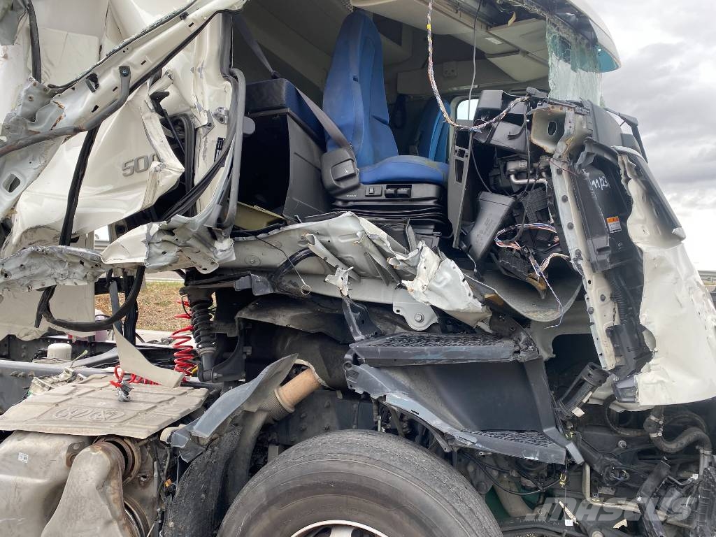 Volvo FH 500 Carte Grise Française endommagé وحدات الجر