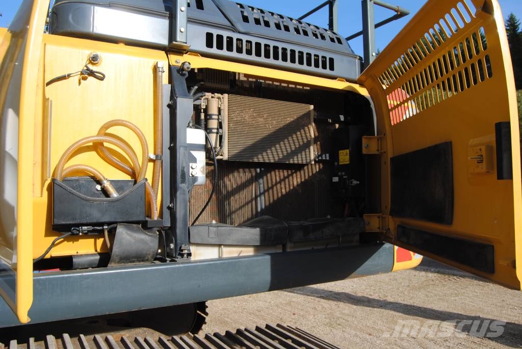Kobelco SK300LC-11 Raupenbagger