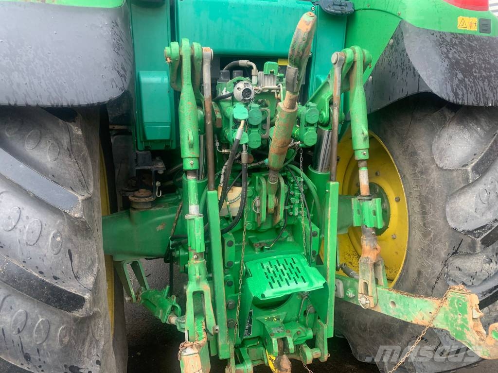 John Deere 6920 S Traktorit