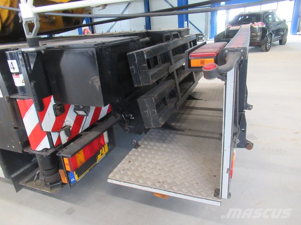 Liebherr MK 88 Yol-Arazi Tipi Vinçler (AT)