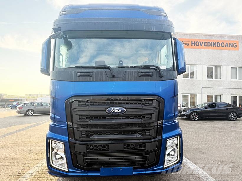 Ford F-Max 4x2 PS500 Tractor Units