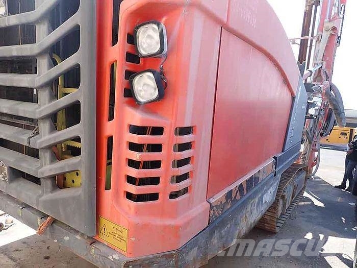 Sandvik LEOPARD Di550 Avolouhintaporauslaitteet