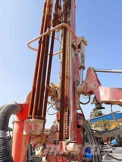 Sandvik LEOPARD Di550 Avolouhintaporauslaitteet