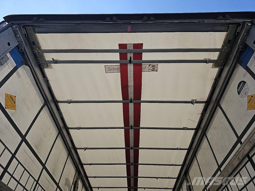 Schmitz Cargobull SCB*S3T Semirremolques con caja de lona