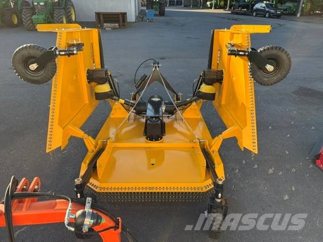 McConnel SR420 Klepelmaaiers