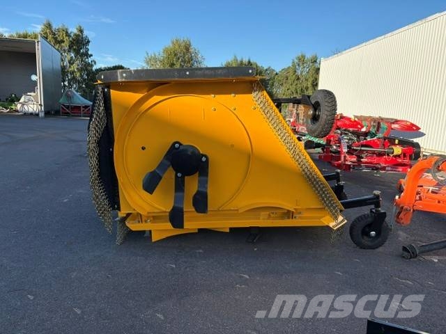 McConnel SR420 Klepelmaaiers