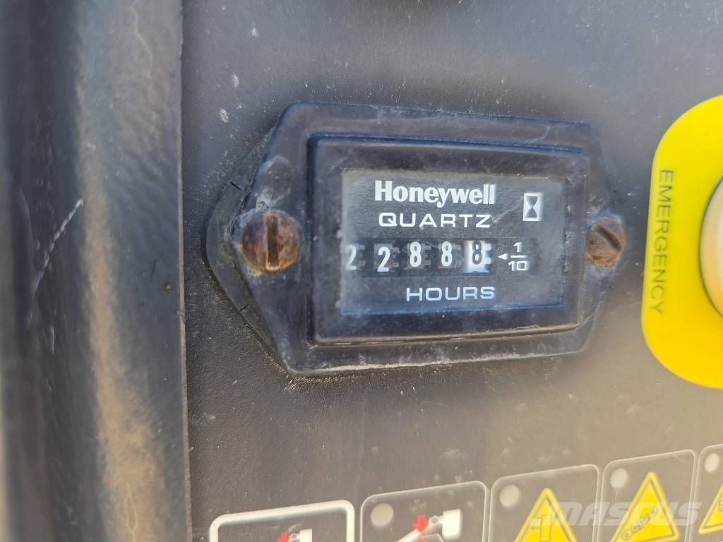 Mitsubishi Fuso Canter 6C18 4x4 izolovaná plošina 16 m Auto hoogwerkers