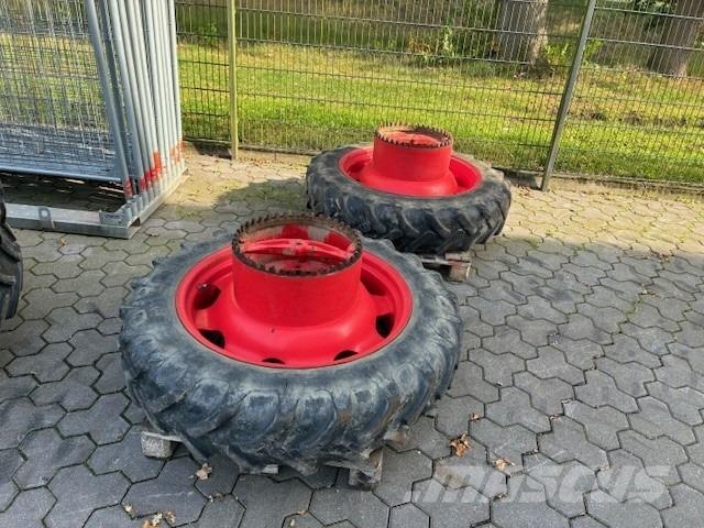 Fendt 8 Pflegeräder für 400er Vario Kmetijstvo - drugo