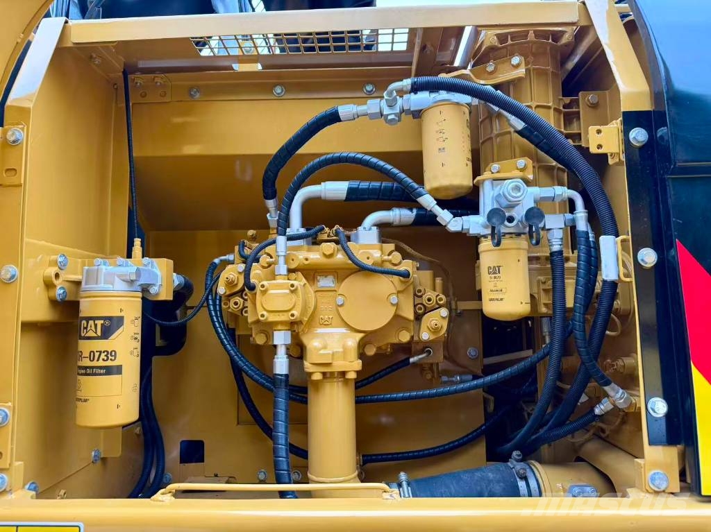 CAT 329D2 Гусеничные экскаваторы