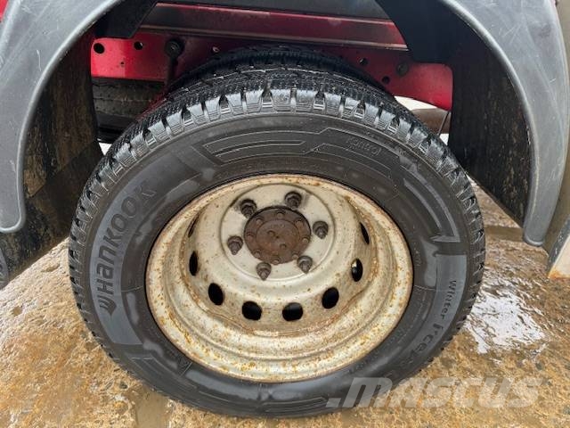 Ford Transit 460 傾卸車
