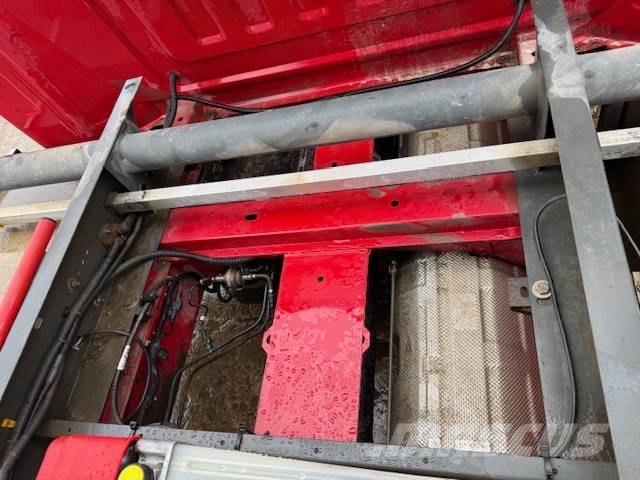 Ford Transit 460 傾卸車