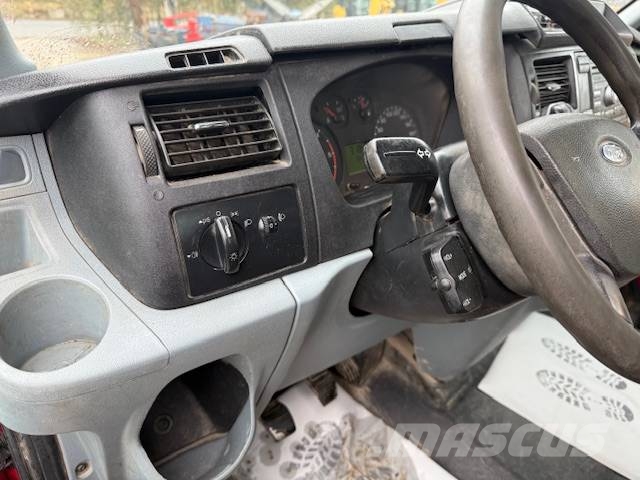 Ford Transit 460 傾卸車