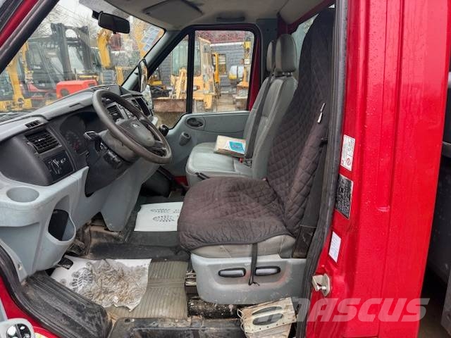 Ford Transit 460 傾卸車