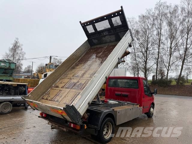 Ford Transit 460 傾卸車