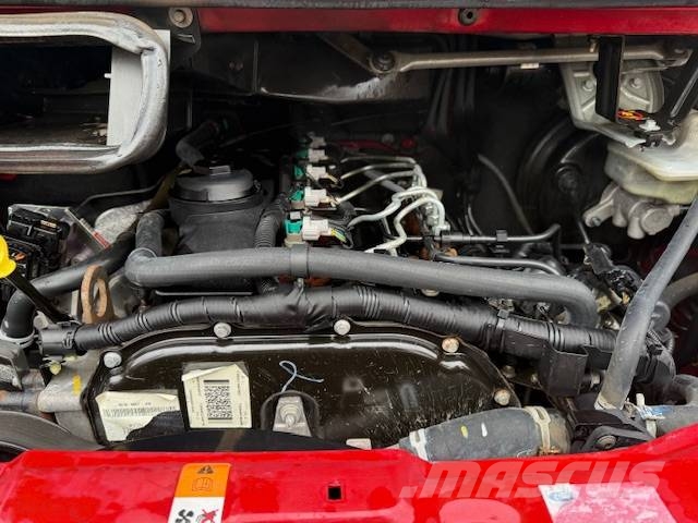 Ford Transit 460 傾卸車