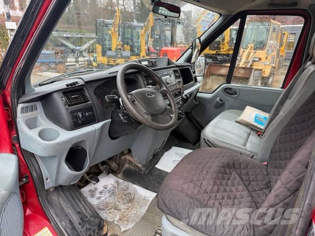 Ford Transit 460 傾卸車