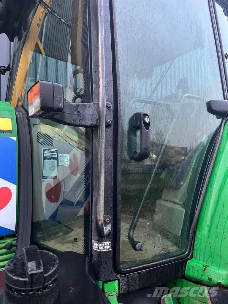 John Deere 6820 / BOS arm Tractors