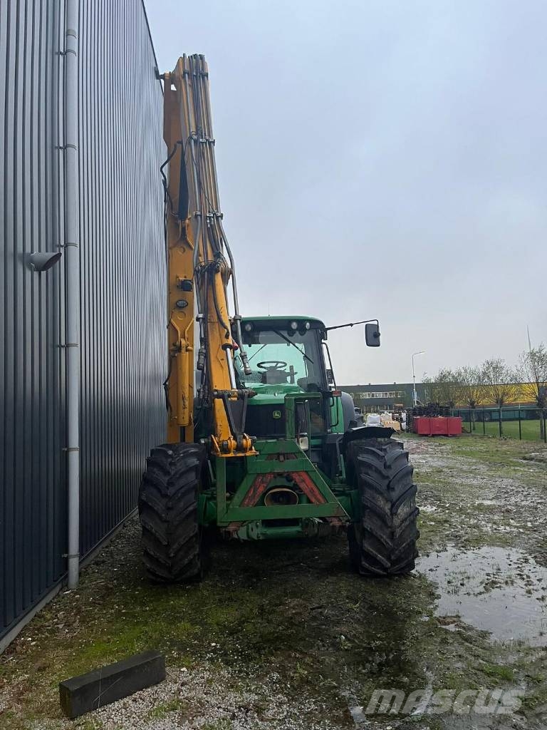 John Deere 6820 / BOS arm Tractors