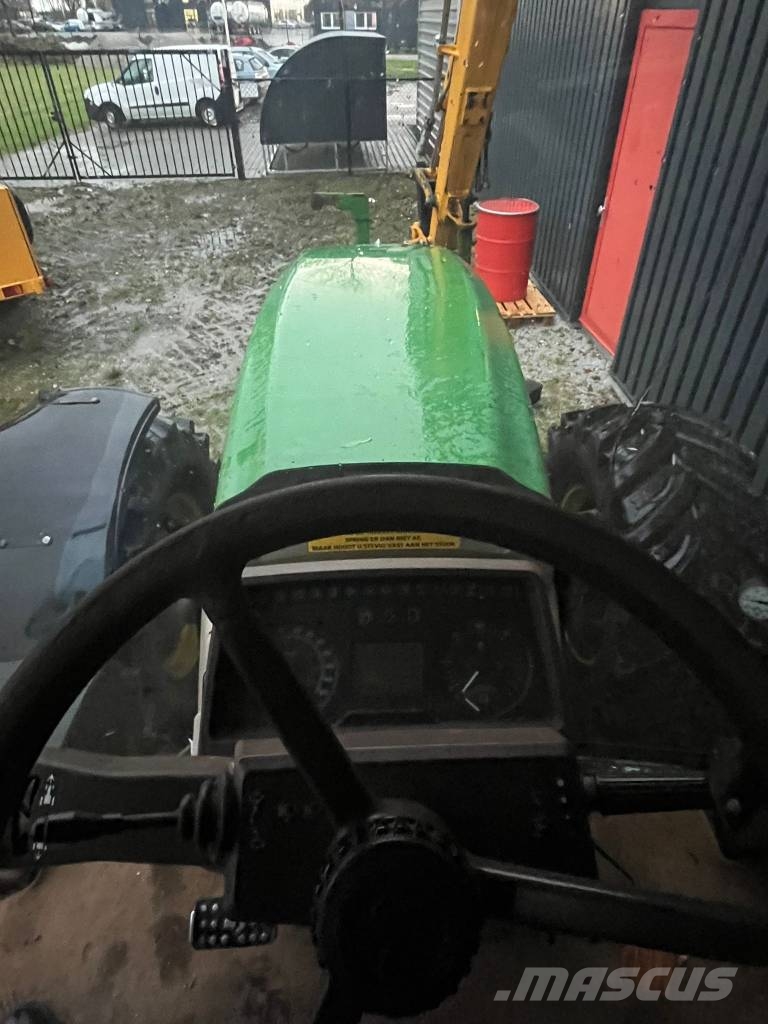 John Deere 6820 / BOS arm Tractors