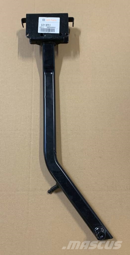 Same Door handle SX 0.011.3070.3, 001130703 驾驶室与内部