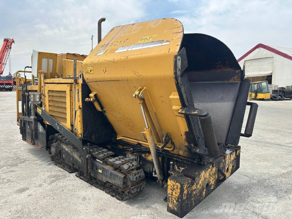 CAT BB621E معدات السفلتة