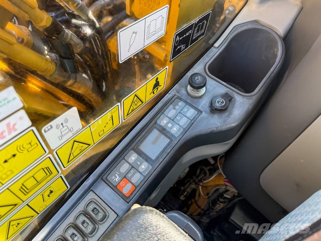 CAT 323 D Verstellausleger Klimaauto. Telakaivukoneet