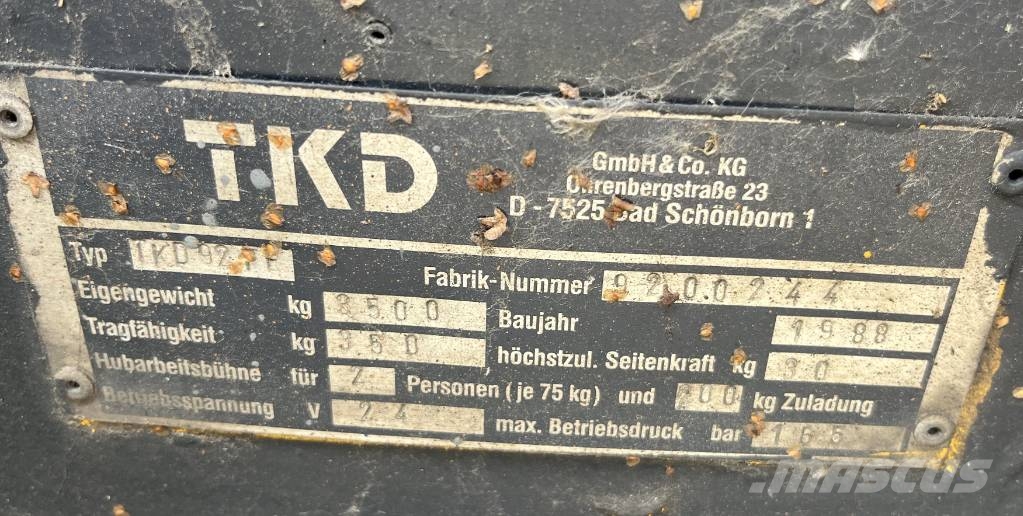 TKD 92FE V-3024 FOR EXPORT ONLY EO Henkilönostimet ja nostolaitteet