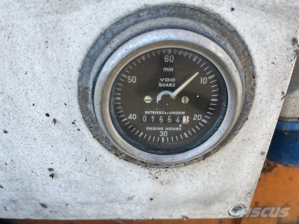 TKD 92FE V-3024 FOR EXPORT ONLY EO Henkilönostimet ja nostolaitteet