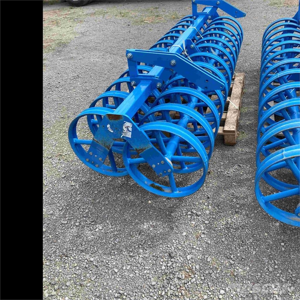 Lemken Doppelprofilringwalze D540 1x 3 Meter inkl. Halter Ostali priključki in naprave za pripravo tal
