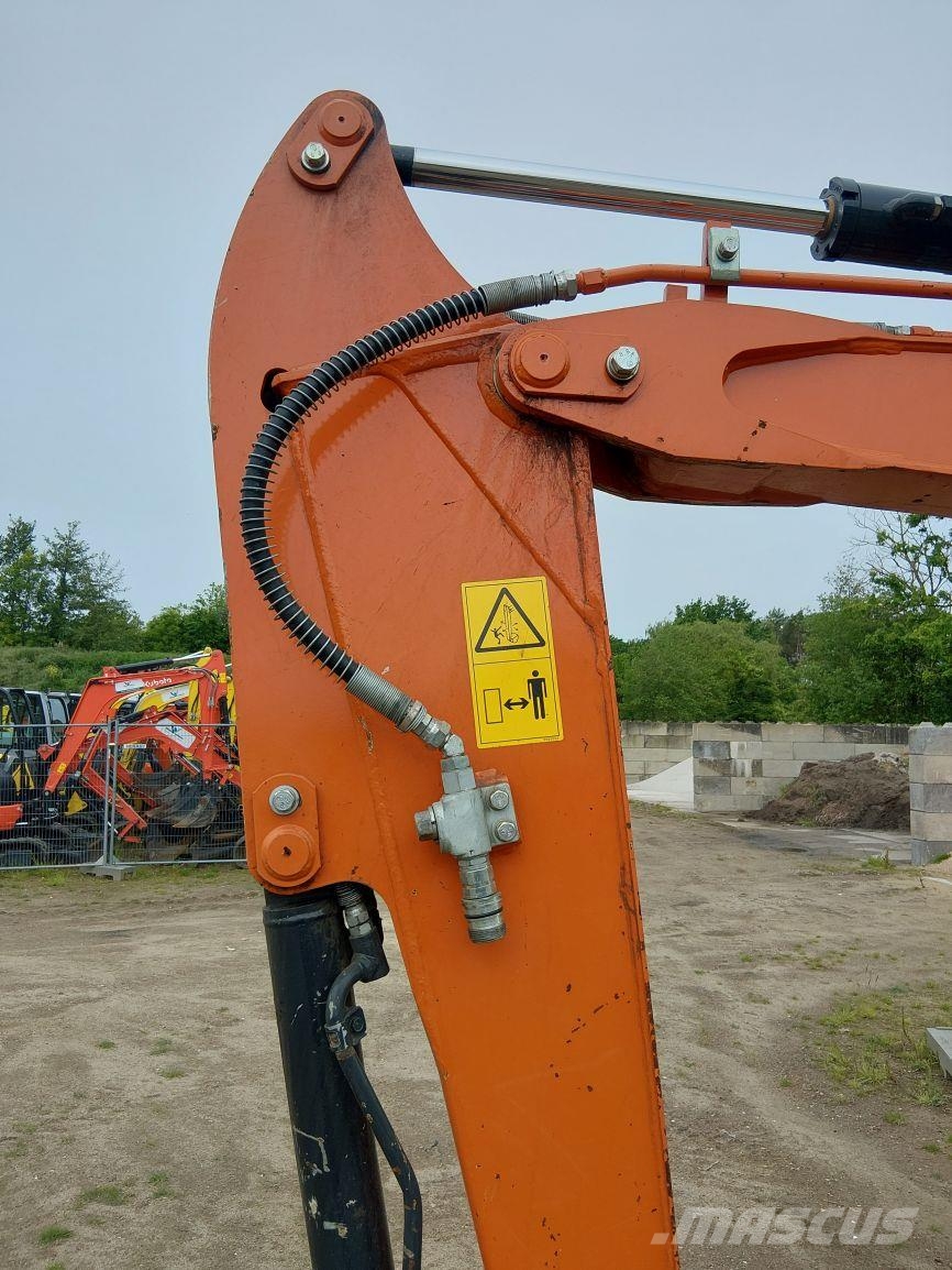 Hitachi ZX33U-6 (7788) Miniescavatori