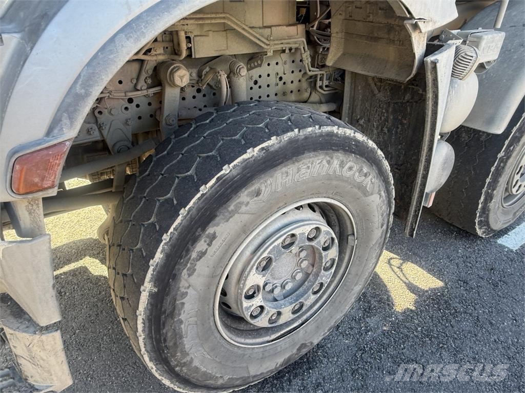 Mercedes-Benz Arocs Tipper trucks