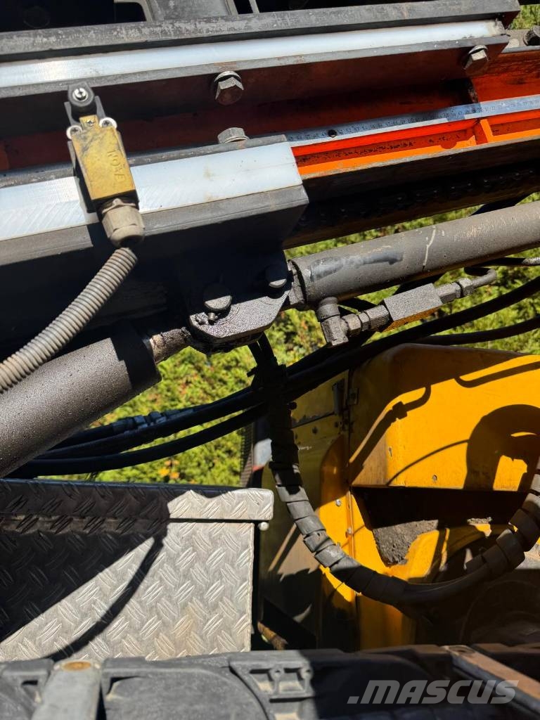 Gayk HRE3000 Vibratory pile drivers