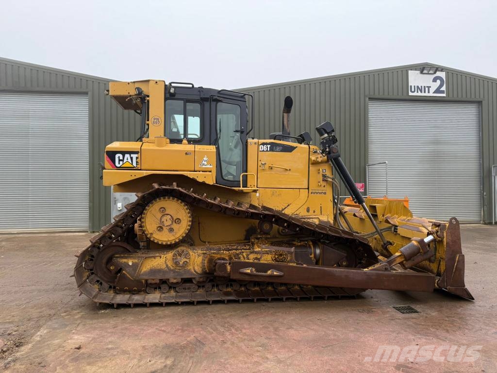 CAT D 6 T LGP Pásové dozéry