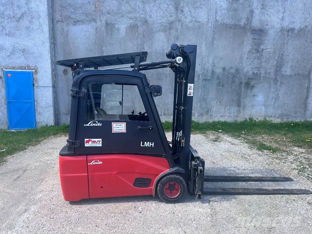 Linde E20L-02 Elektrikli forkliftler