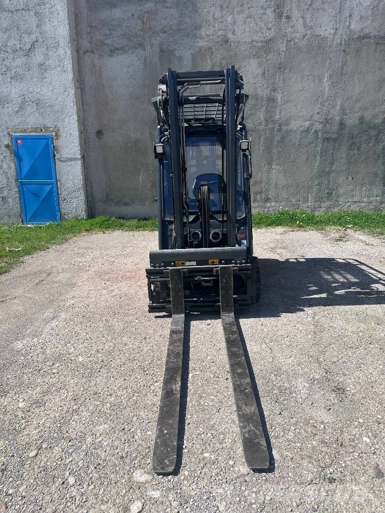Linde E20L-02 Elektrikli forkliftler