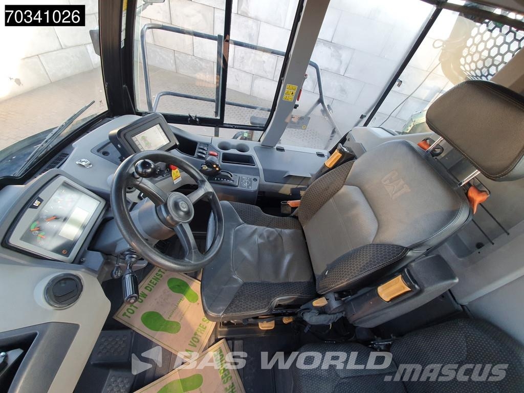 CAT 745 -04A ساحبات مفصلية