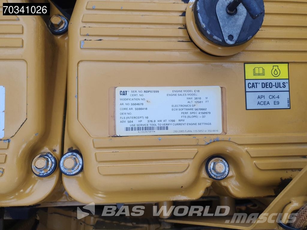 CAT 745 -04A ساحبات مفصلية