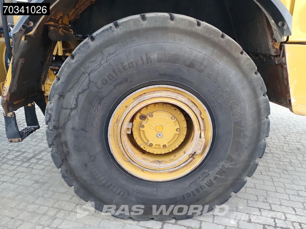 CAT 745 -04A ساحبات مفصلية