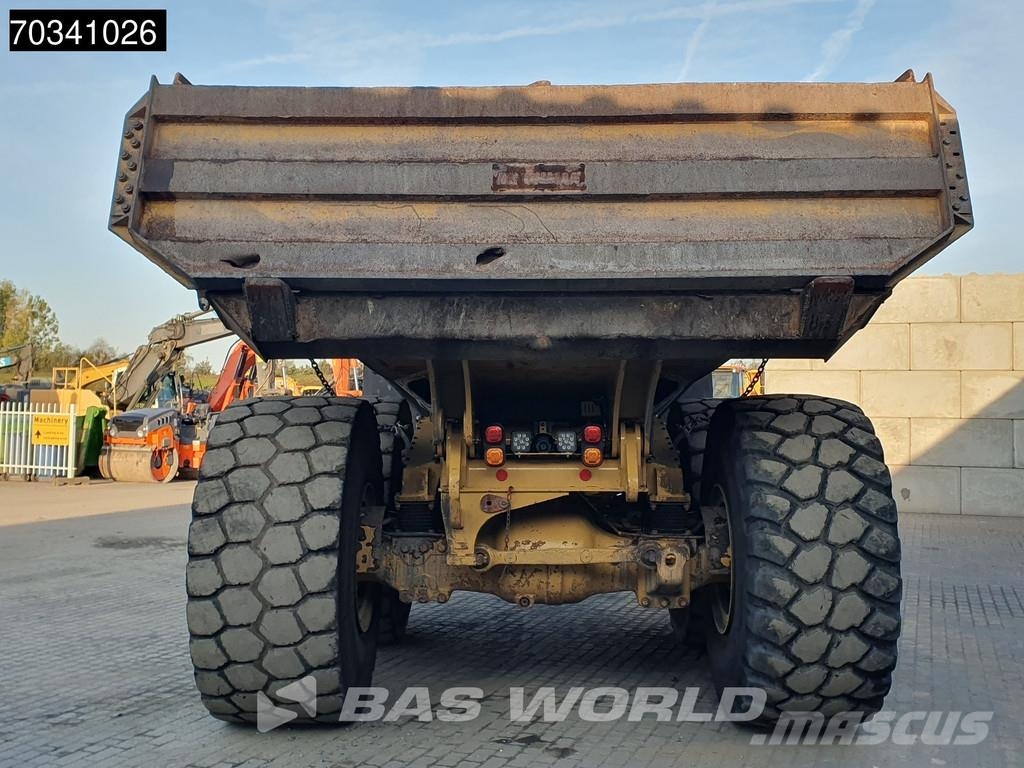 CAT 745 -04A ساحبات مفصلية