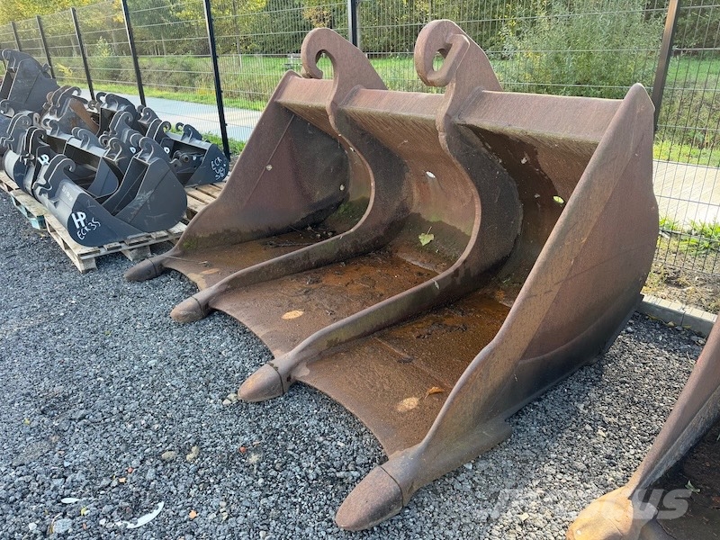 Verachtert Slotenbak 2500mm met tanden CW55 دلاء