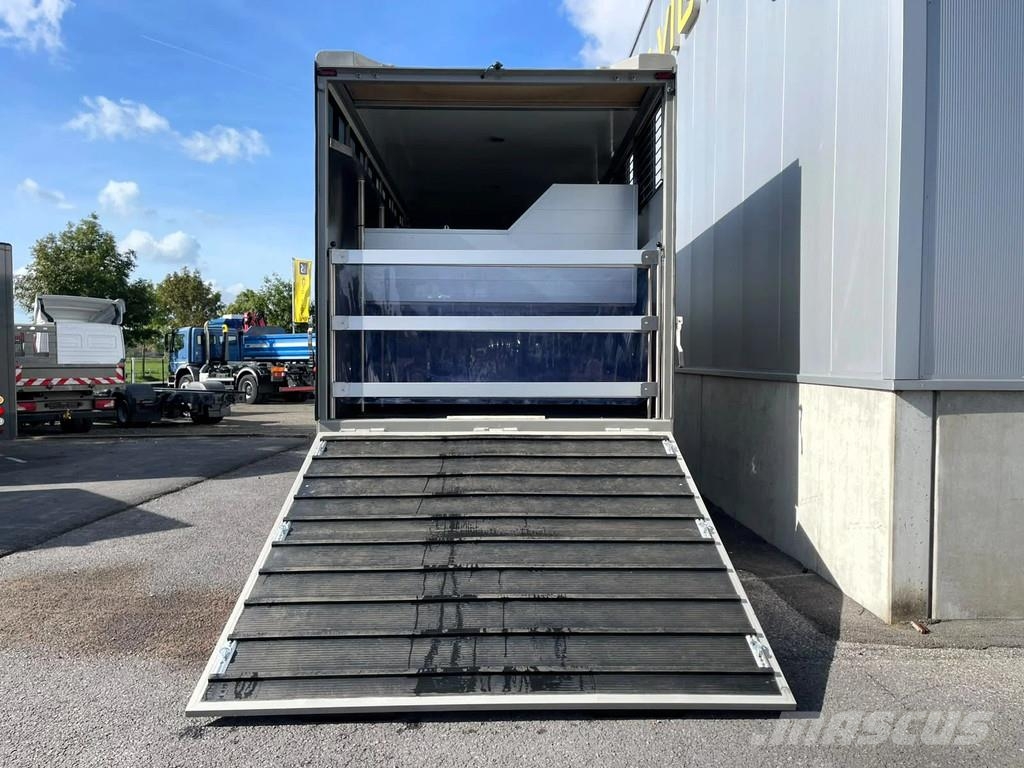 Mercedes-Benz Atego 1018 *5paarden*Airco*Luchtvering A verstelba Livestock carrying trucks